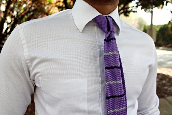 एक शर्ट और सूट के लिए टाई कैसे चुनें